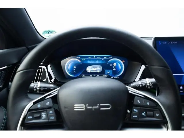 BYD SEAL U